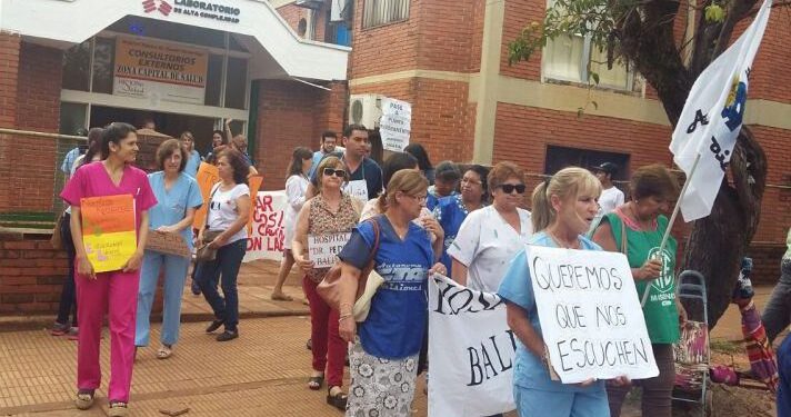 Personal de la salud en estado de alerta por salarios dignos